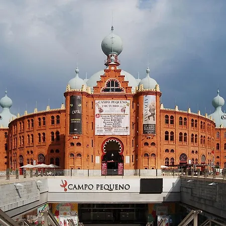 Apolo Bed and Breakfast *