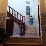 Apolo Oda ve Kahvaltı *